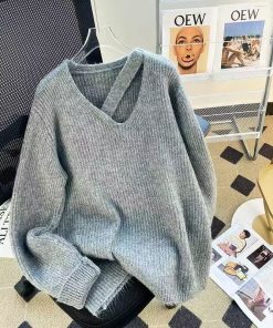2024 Women's Autumn/Winter Grey Sweater Knitwear